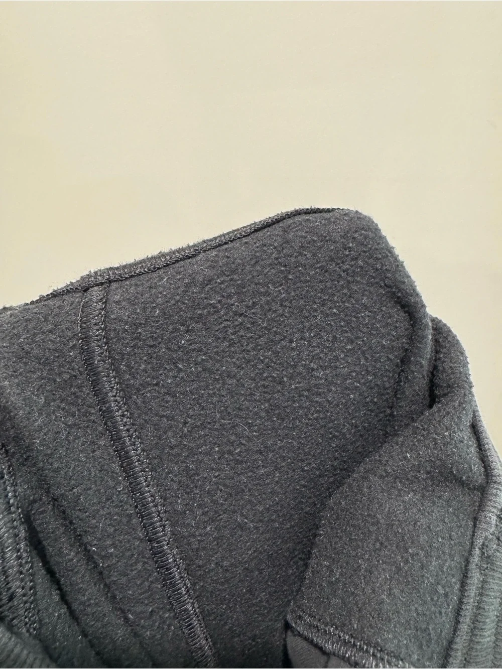 Lululemon Scuba Jogger Black Size 2